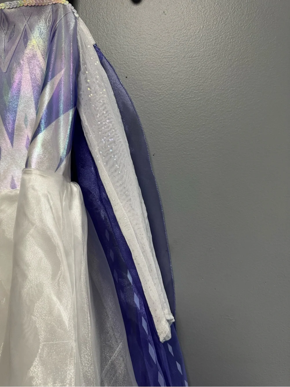 Disney Girls' Iridescent White and Purple Elsa Costume Dress size 7-8